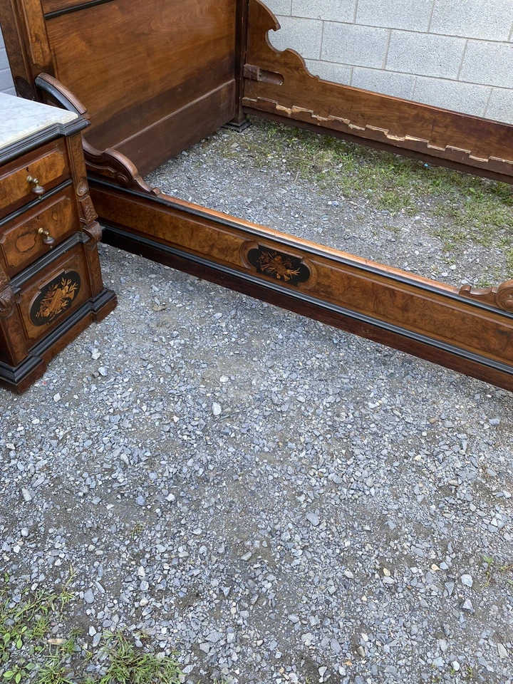 TOP DE MÁRMOL NOGAL CON INCRUSTACIONES RENACENTISTAS 2 PIEZAS. JUEGO DORMITORIO Foto 3 de 4