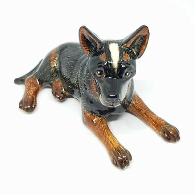 Australian Cattle Dog Lying Ceramic Figurine - Dark Approx 7cm High