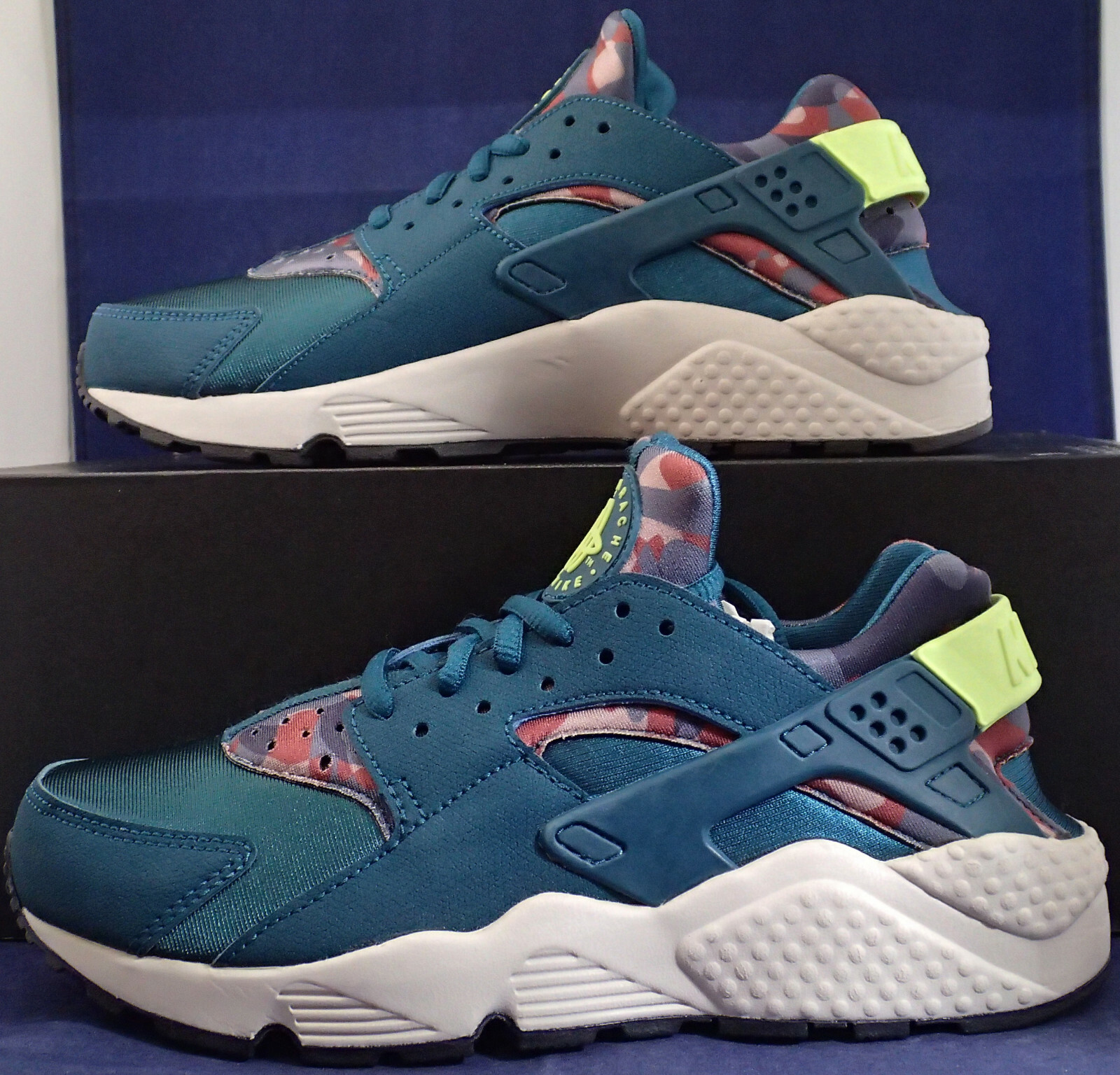 nike huarache teal
