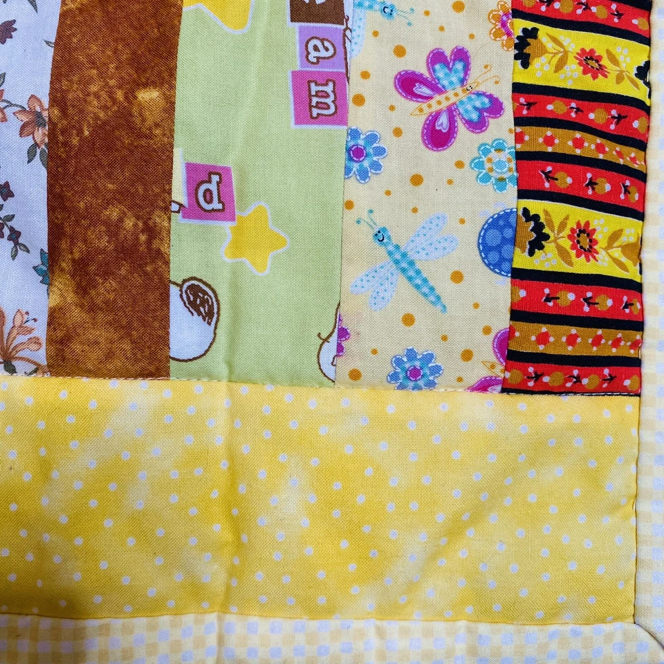 Manta de cuna acolchada para bebé con retazos hechos a mano 42x59 abejas amarilla guardería MUY BONITA Foto 4 de 4