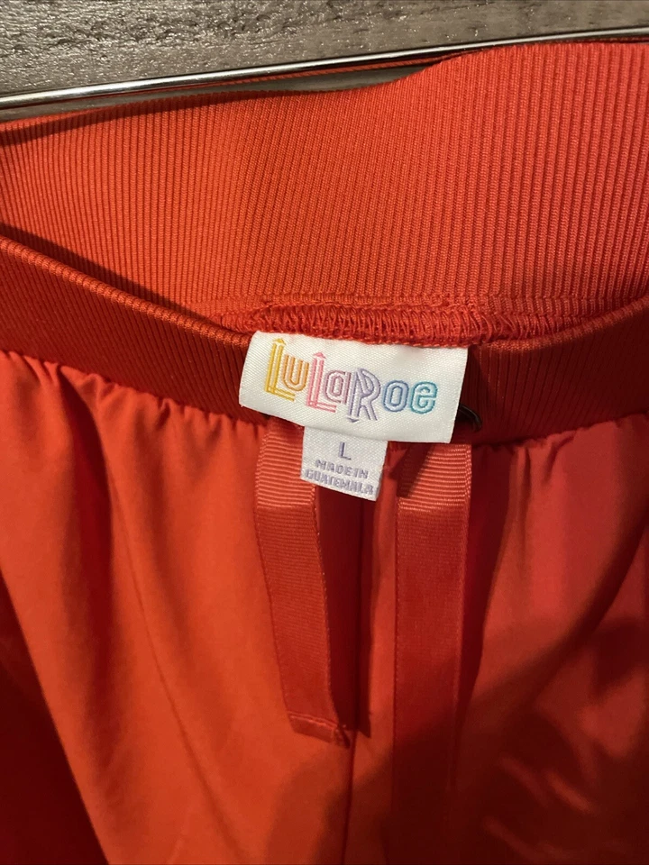 Lularoe Sawyer Utility Carbo Pants Retail $60 - Image 3 of 4