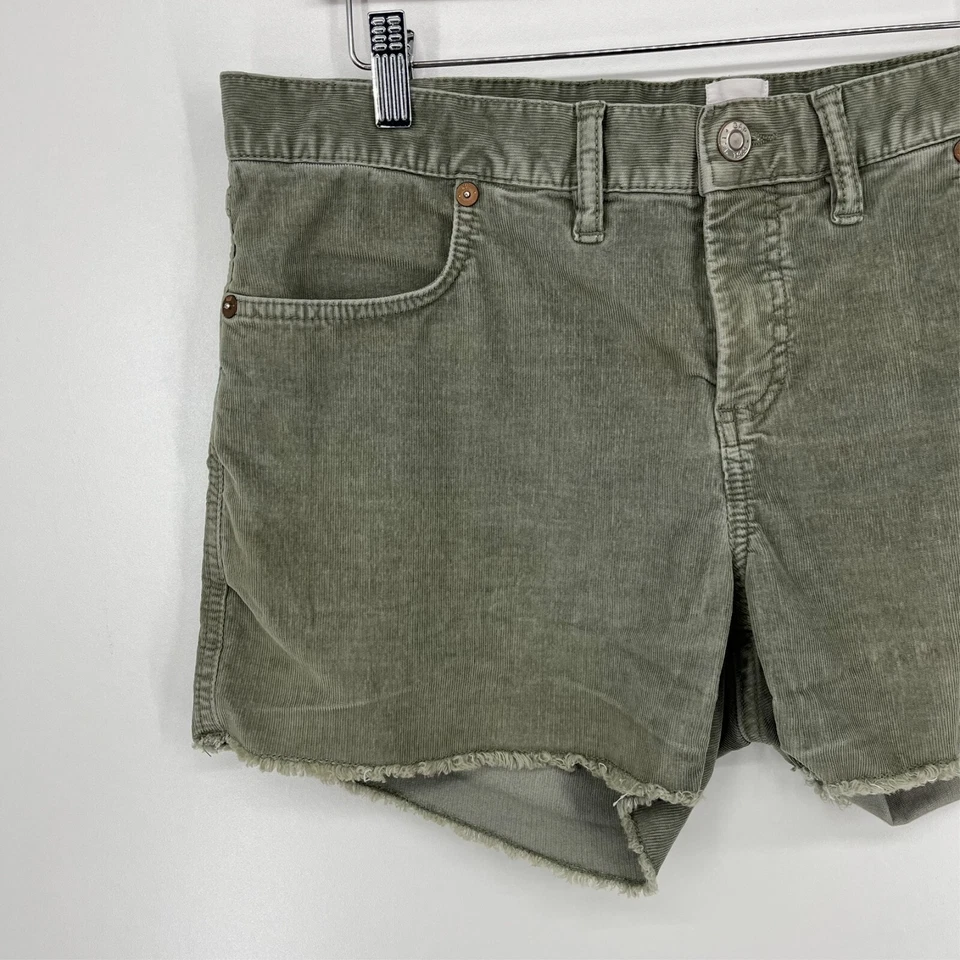 Gap Shorts Women's 12 Green Corduroy Mid Rise Cotton Blend - Image 2 of 4