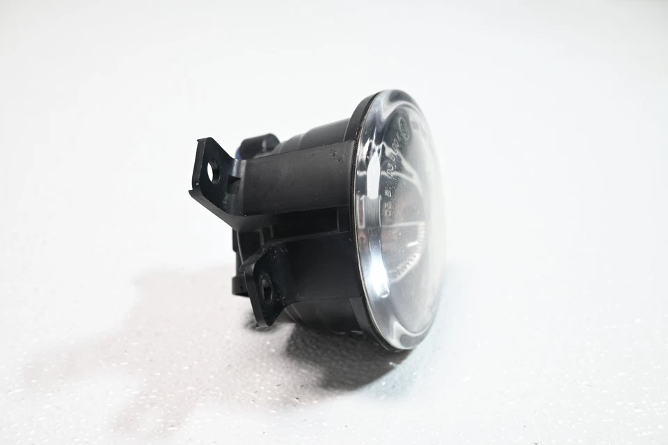 Faro antiniebla del lado derecho del pasajero luz de esquina en parachoques OE BMW X1 12-15 Foto 4 de 4