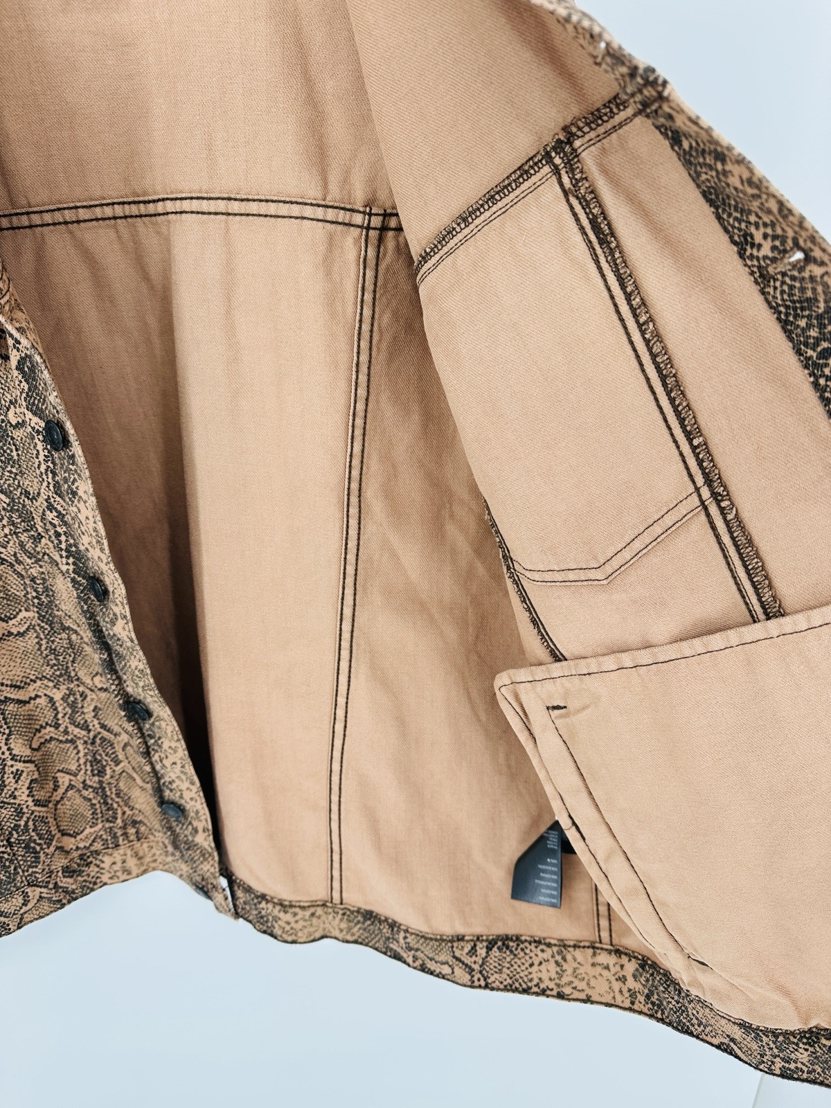 Free People Python Snake Denim Jacket Women’s XL … - image 11