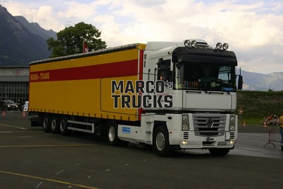 LKW Foto Renault Magnum Planensattelzug Schweiz weiß ROWA - TRANS OCHSNER #j7yk