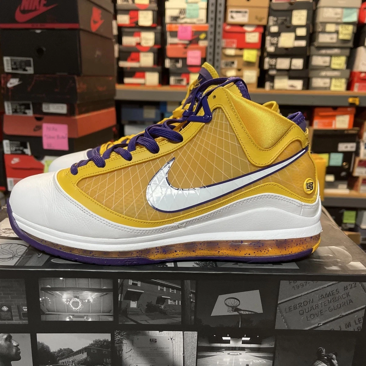Nike LeBron 7 QS Media Day for Sale | Authenticity 