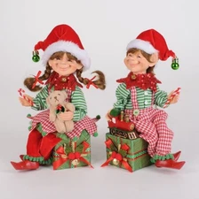 Karen Didion Originals The Christmas Presents Elf Set CC09-28