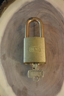 Vintage Best Brass Padlock w/Key -  2' Long Shackle  WORKS GREAT