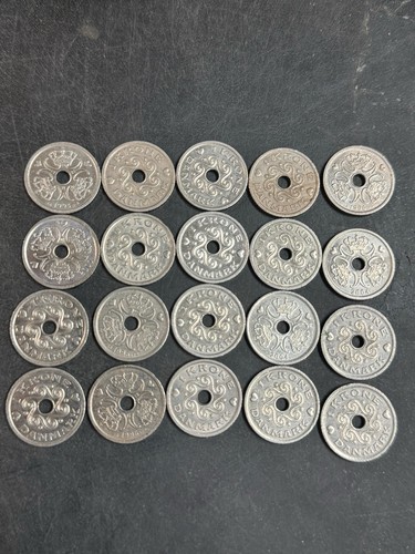 20 Denmark 1 Krone Coins- 20 X 1 DKK Uncommon Danish Coins