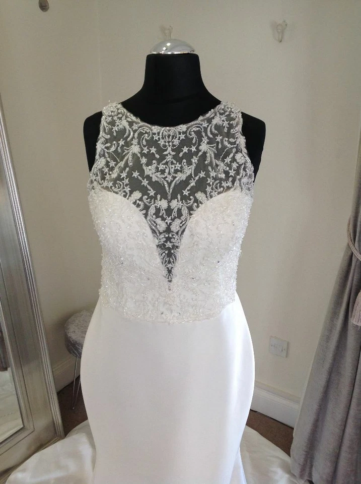 Wedding Dress by Justin Alexander Style 88135 Ava - Image 2 of 4