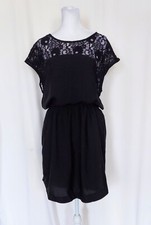 H&M Cap Sleeve Mid Length Dress Black Lace Accent Womens Size 10