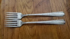 2 ANTIQUE VINTAGE Collectible FORKS 7.5" WM ROGERS SILVER PLATE- AA