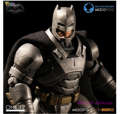 Mezco Toyz 1/12 DC Batman VS Superman Batman Armored Edition