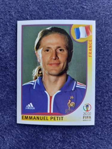 Panini WM 2002, Sticker Nr. 34 ungeklebt, EMMANUEL PETIT ( FRANKREICH ).