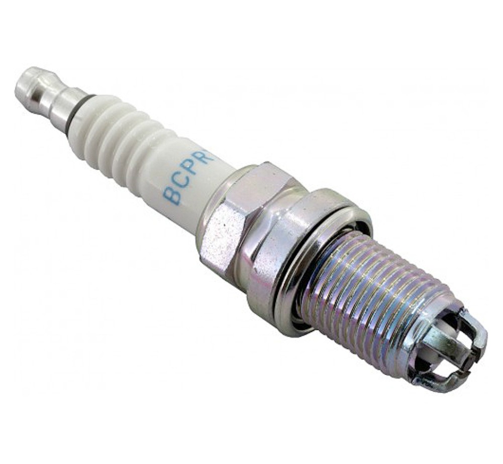 NGK 5509 Standard Series Spark Plug BCPR7ET