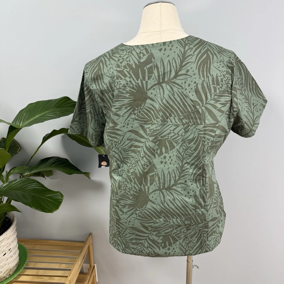 NWT Dickies Scrub Top 2X Green Palm Leaf Cotton Scrubs Nurse Uniform Floral - Image 3 of 4