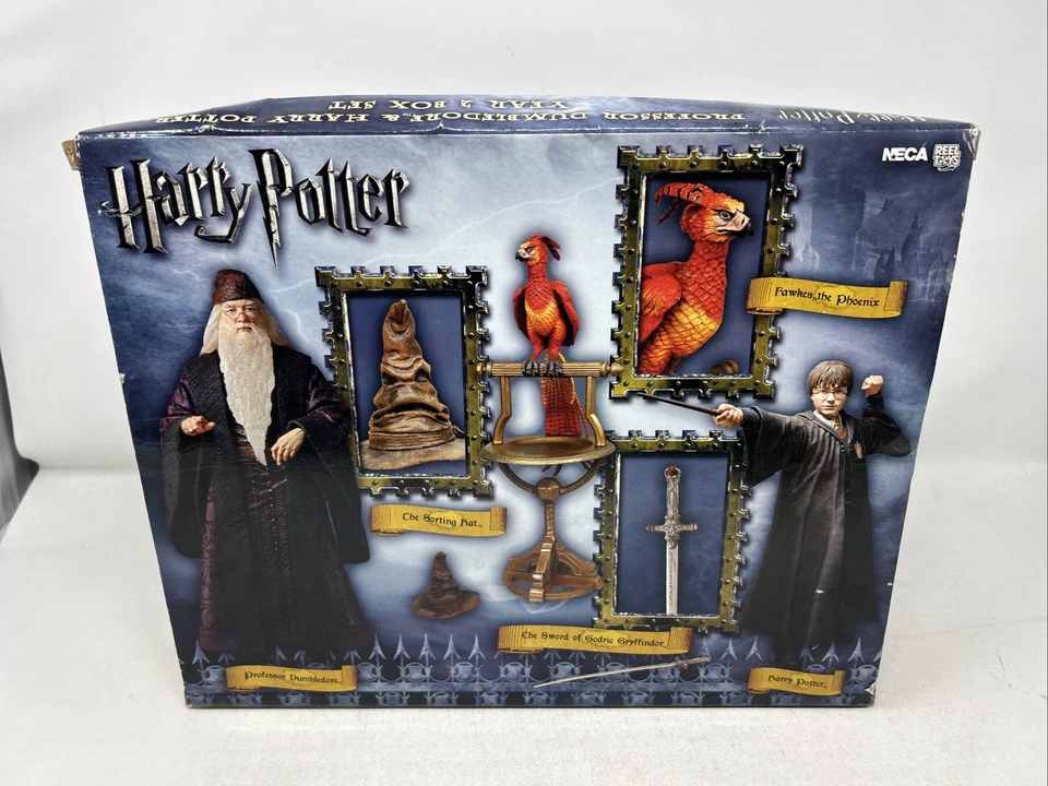 NECA Harry Potter DUMBLEDORE YEAR 2 SET Phoenix Hat Sword Open INCOMPLETE ZA1 - Image 3 of 4