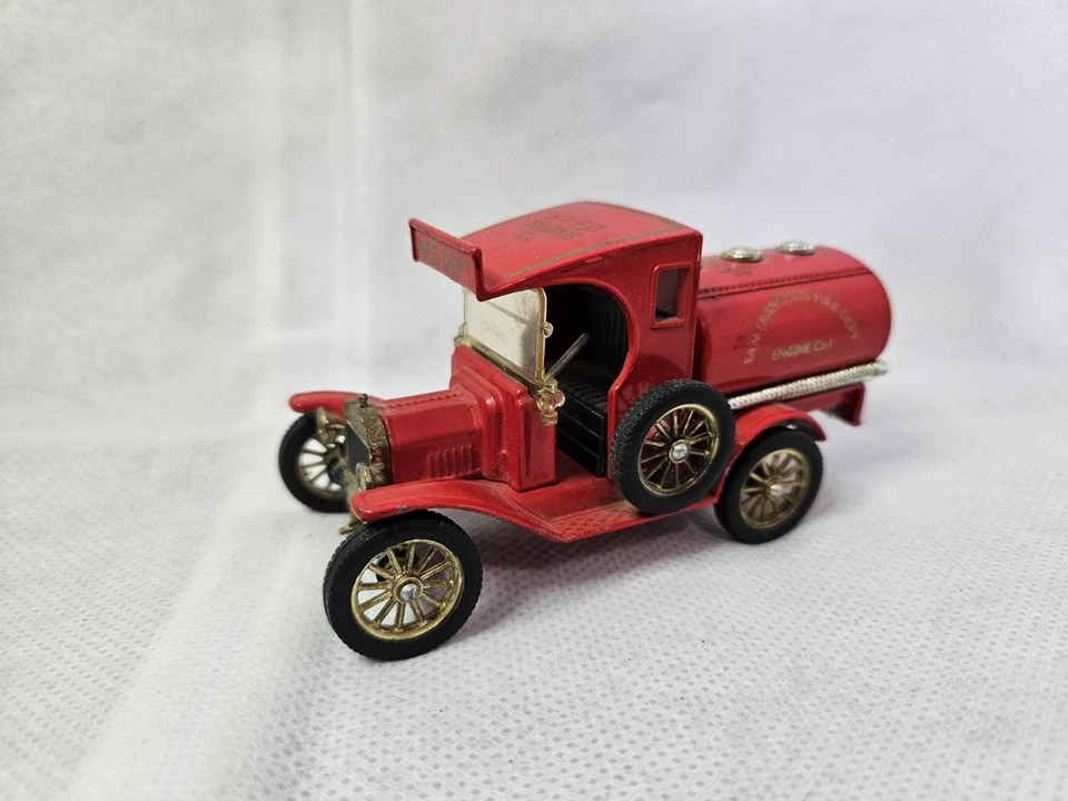 Corgi Classics 1915 Model T, SF Fire Engine, Diecast 4 Inch Model, Britain - Image 2 of 4