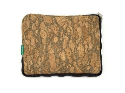 EUC Michael Roger Cork Apple iPad & Amazon Kindle Tablet Sleeve Case Pouch