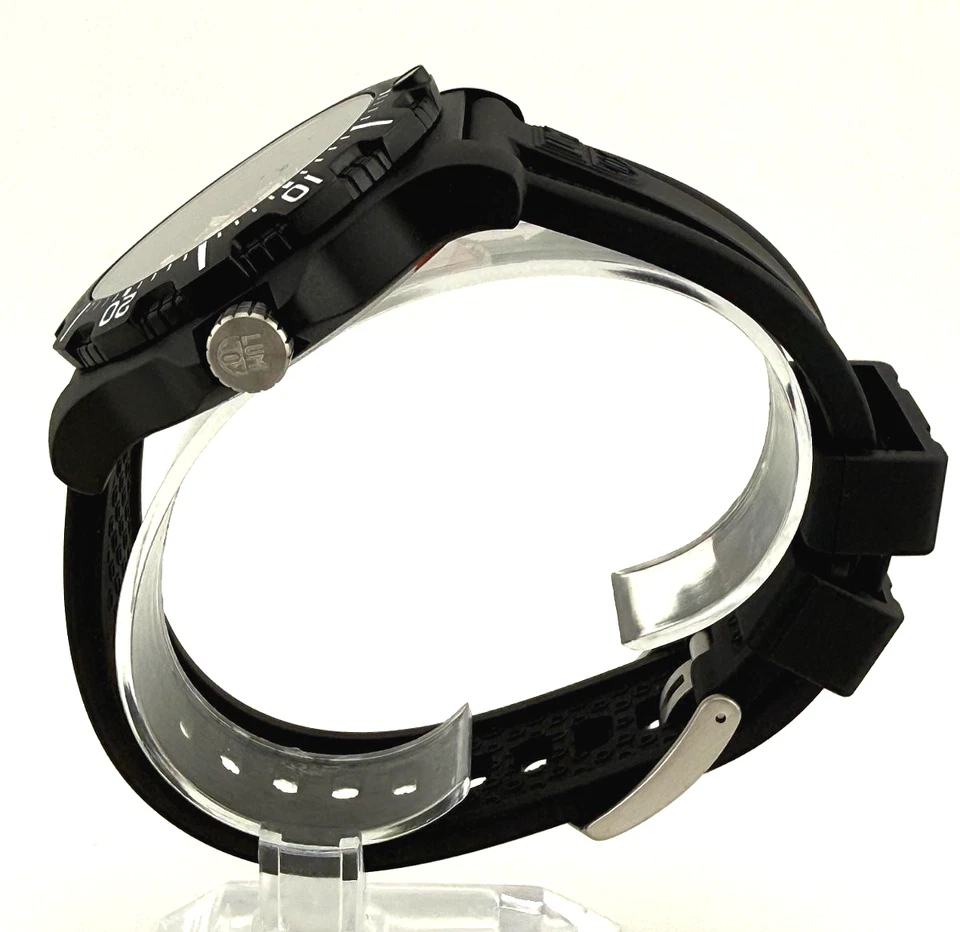 Luminox XL.8881.F Black Ops 8880 Series Quartz Watch - NOS - Image 4 of 4