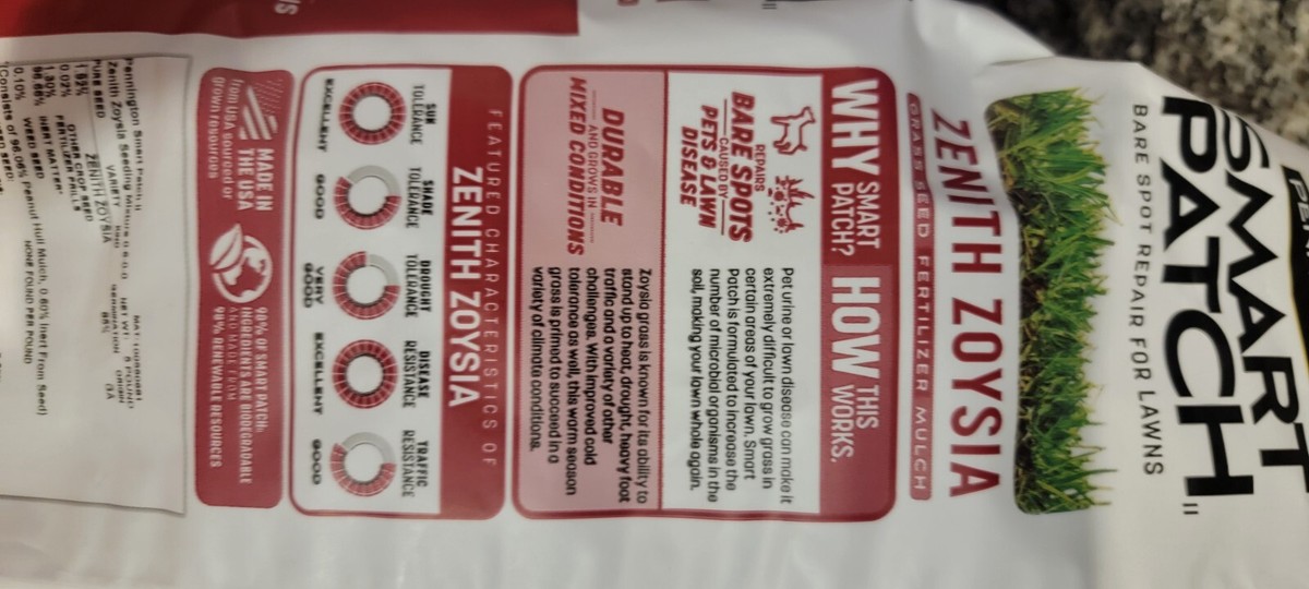Pennington Zenith Zoysia Grass Seed & Mulch - 5 lbs