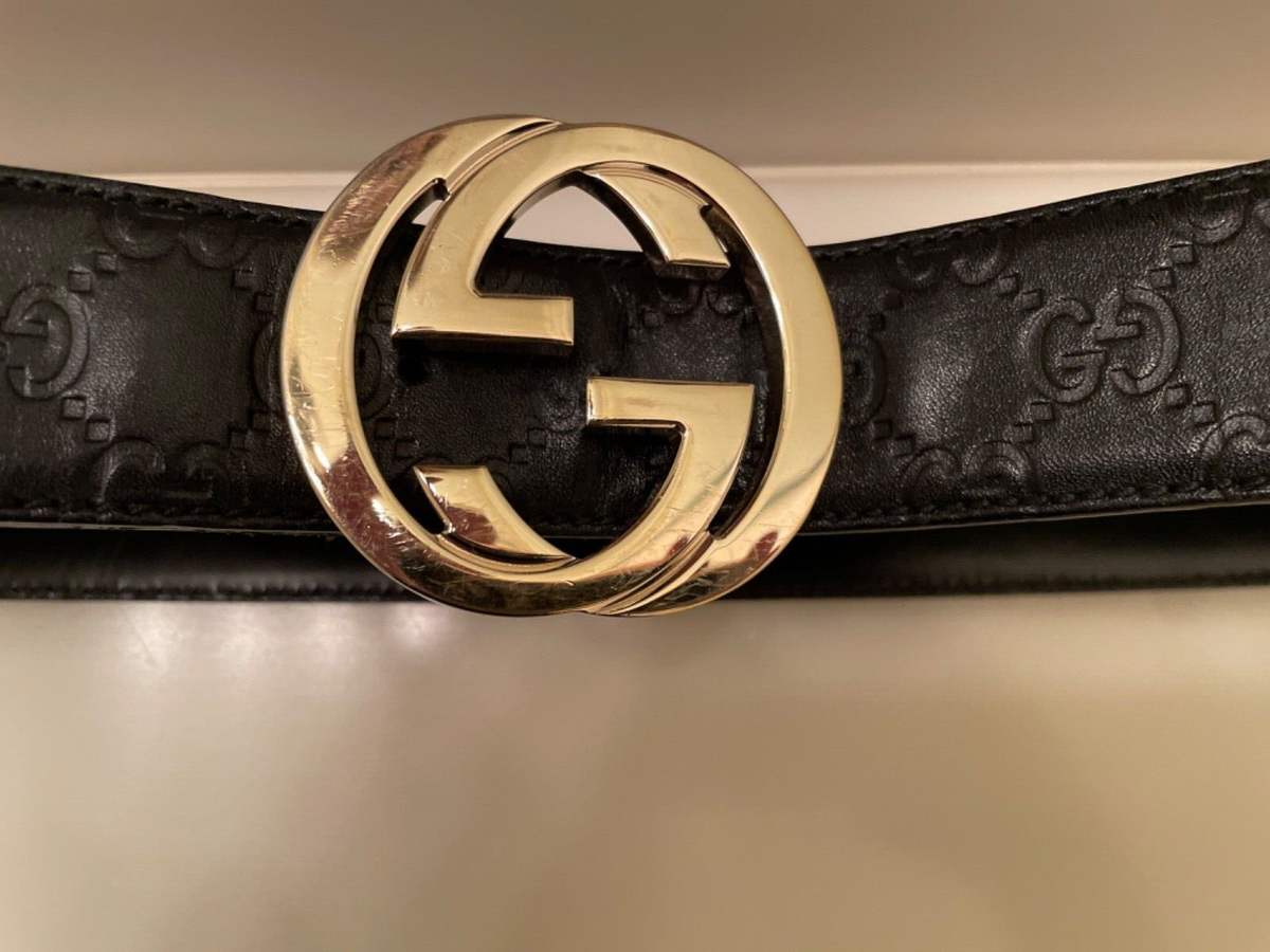 Gucci Signature GG-Logo Black Leather Belt / Silver Buckle Gucci Signature GG-Logo Black Leather Belt / Silver Buckle