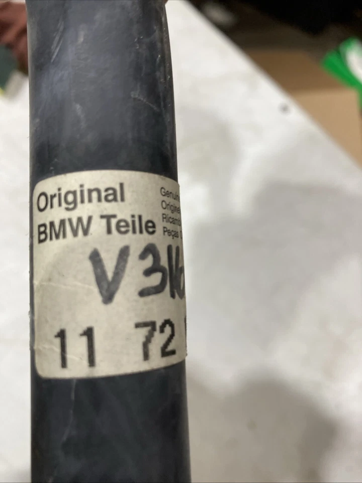 1997 1998 BMW Z3 Secondary Air Injection Pump Hose Genuine BMW 11721744253 NEW - Image 2 of 4