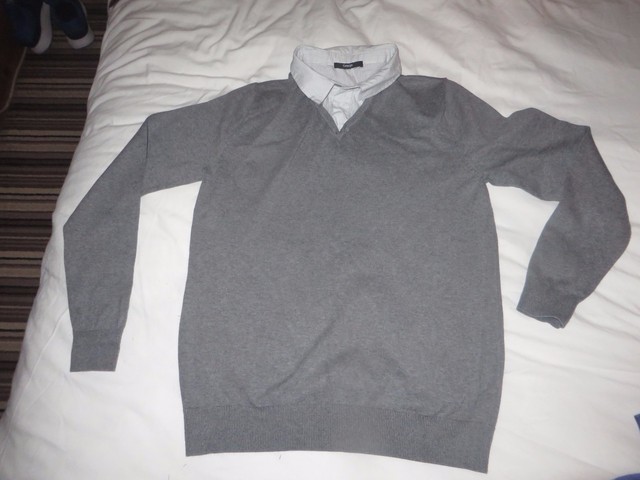 mens man v neck jumper & shirt top size small grey long sleeved mens man v neck jumper & shirt top size small grey long sleeved
