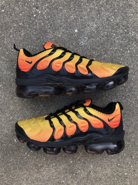 nike vapormax plus 2018 sunset