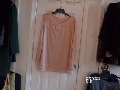 NEW WOMENS A DIVA 1X PINK,LONG SLEEVE, LINED TOP W/LACE AT THE SHOULDERS PERFECT