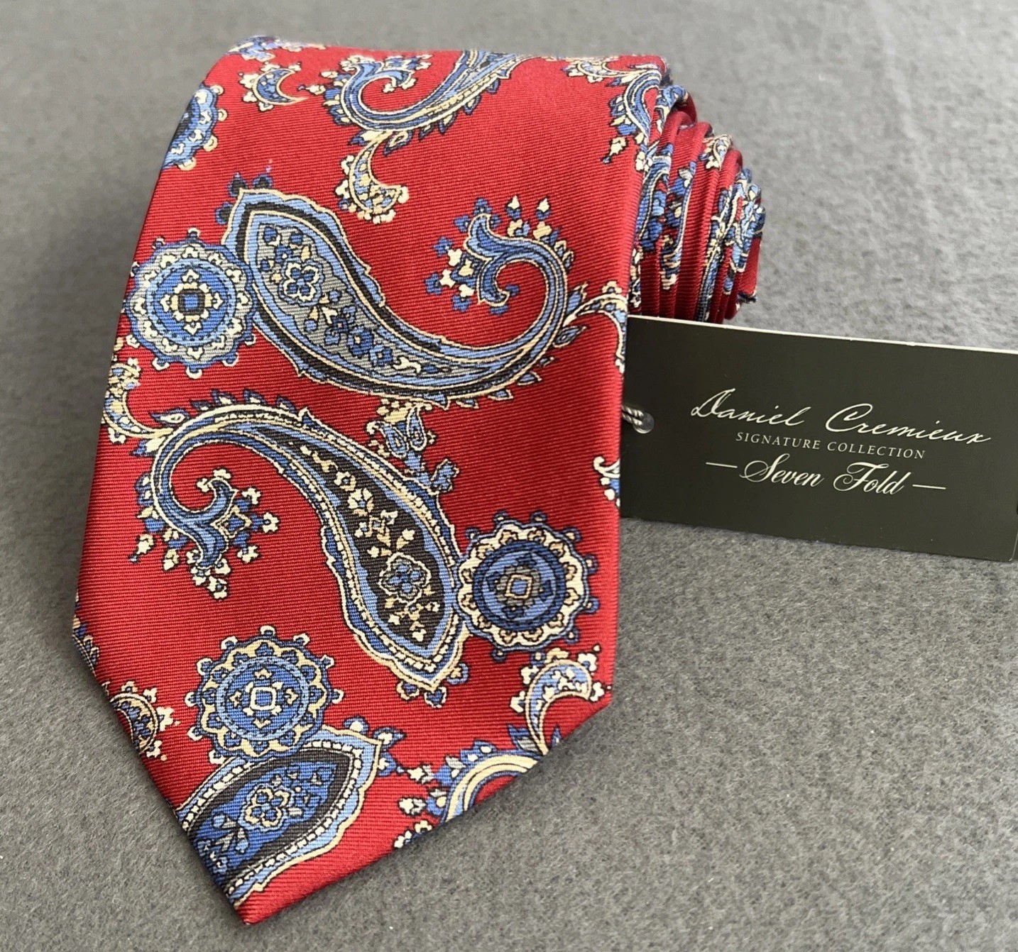 Daniel Cremieux Neck Tie Seven Fold 100% Silk Paisley Signature Handmade Italy
