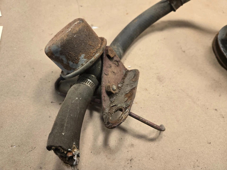 Conjunto de bomba de aire/smog enano MG MGB con filtro de aire y carcasa 13H4322 Foto 3 de 4