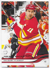 2025-26 Upper Deck #22 Mikael Backlund - Calgary Flames