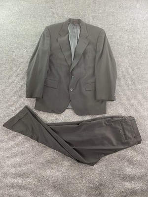 Jos. A Bank Suit 42 R Gray Solid Premium Business Jacket Pants Pleated 33x28