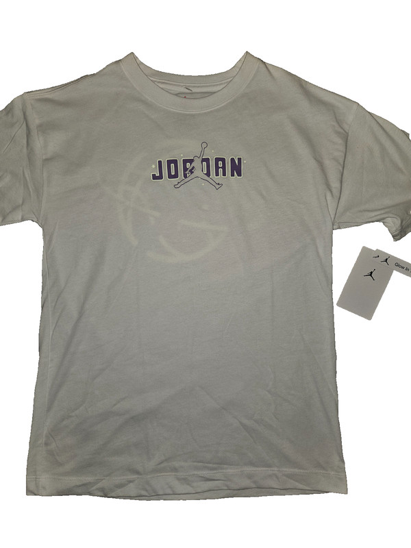 AIR JORDAN Girls Glow in the Dark White Shirt Size Large