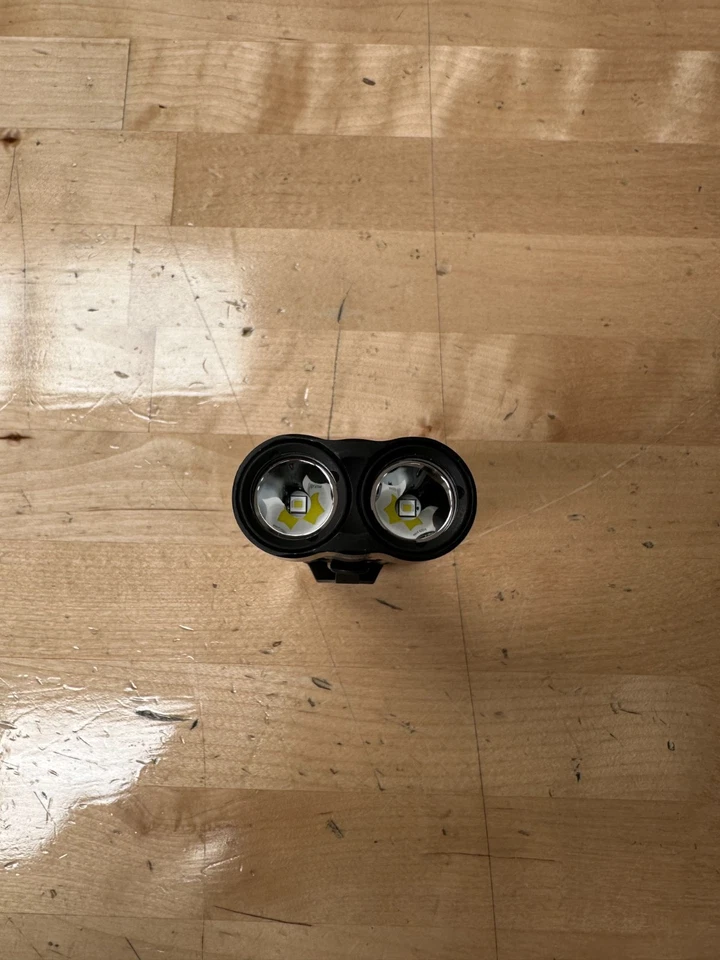 Linterna LED de salida múltiple Surefire Stiletto Pro II PLR-C Foto 4 de 4