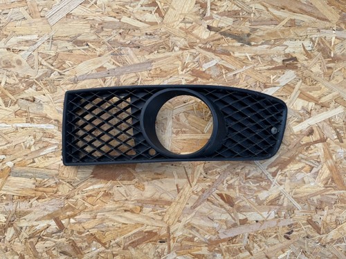 VW Polo 6N2 Blende Nebelscheinwerfer Stoßstangen Gitter links 6N0853665C