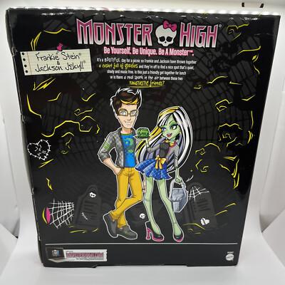 Monster High Frankie Stein Jackson Jekyll Picnic Casket for 2 Doll