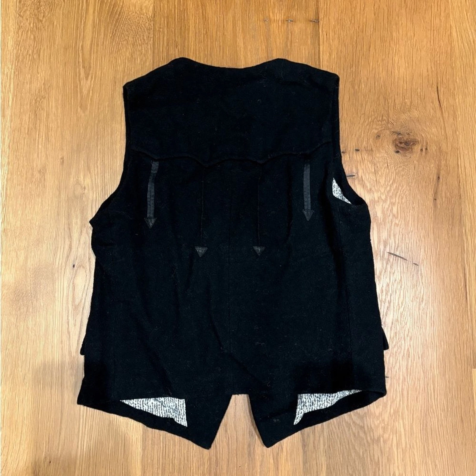 Mens Takahiro Miyashita Number Nine Wool-ish Vest Size 1 BLACK image 4