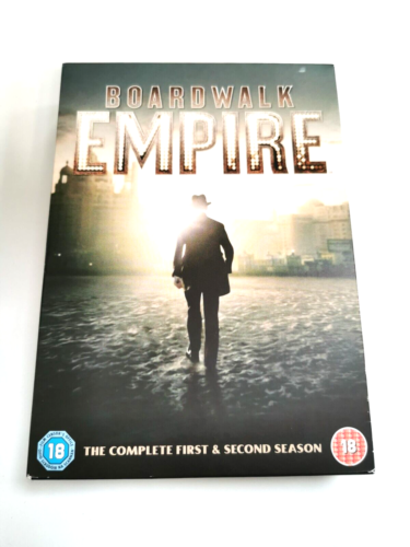Boardwalk Empire The Complete 1st & 2nd Season Boxset VG Condition R18 #GB 37 - Imagen 1 de 4