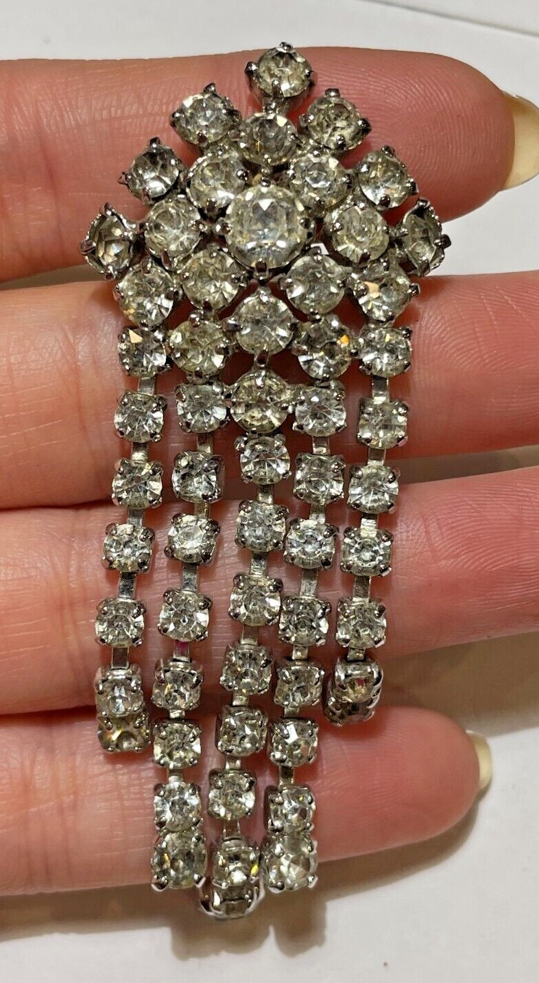 594m Vintage Tono Plateado Broche Blanco Colgante Brillante Pedrería 5f 20