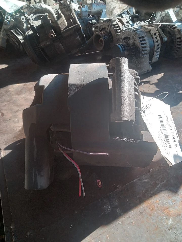 ID do alternador 8S4T-10300-AA através do anúncio compatível com 10-13 TRANSIT CONNECT 393263 - Imagem 2 de 4