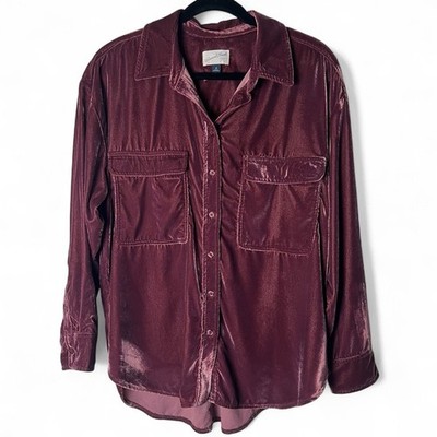 Universal Thread   Women's Velvet Button-Down Shirt Maroon   Sz. M