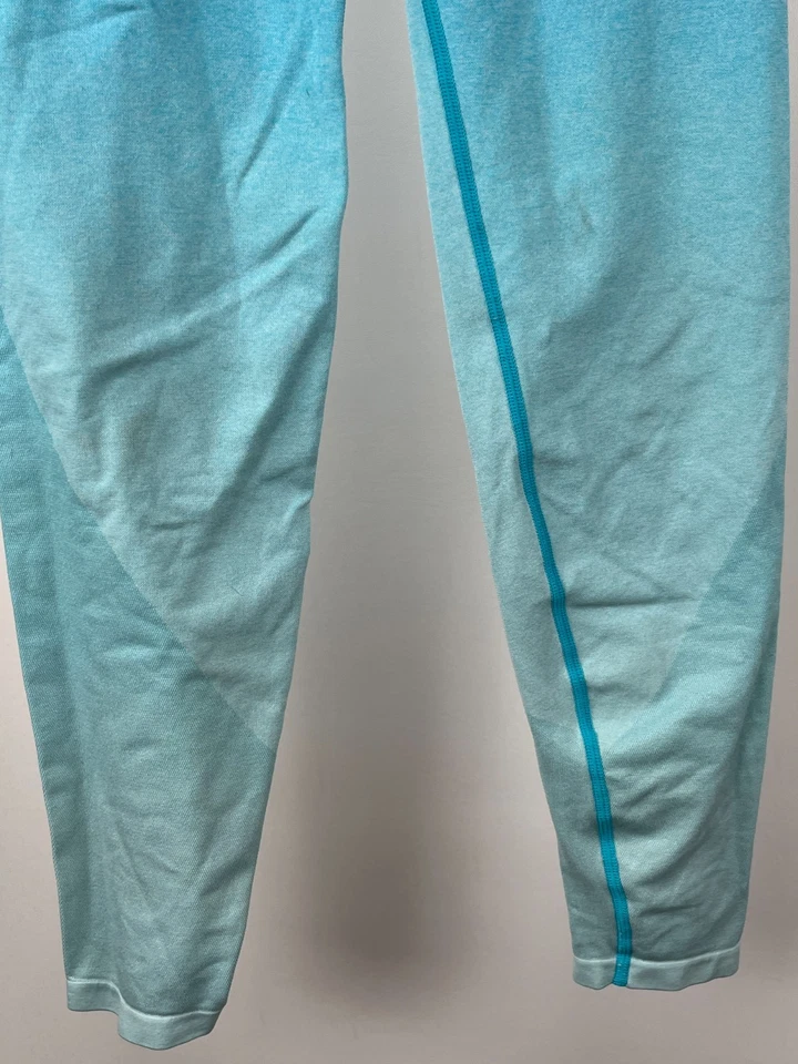 Victoria’s Secret PINK Seamless Leggings M Blue Ombre Gradient High Waist Yoga - Image 3 of 4