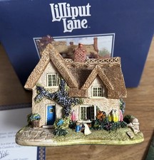 Lilliput Lane 'Little Lupins' The British Collection
