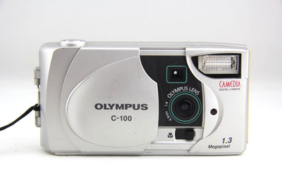 Olympus Camedia C-100 1.3 MP Vintage Digitalkamera # 13507