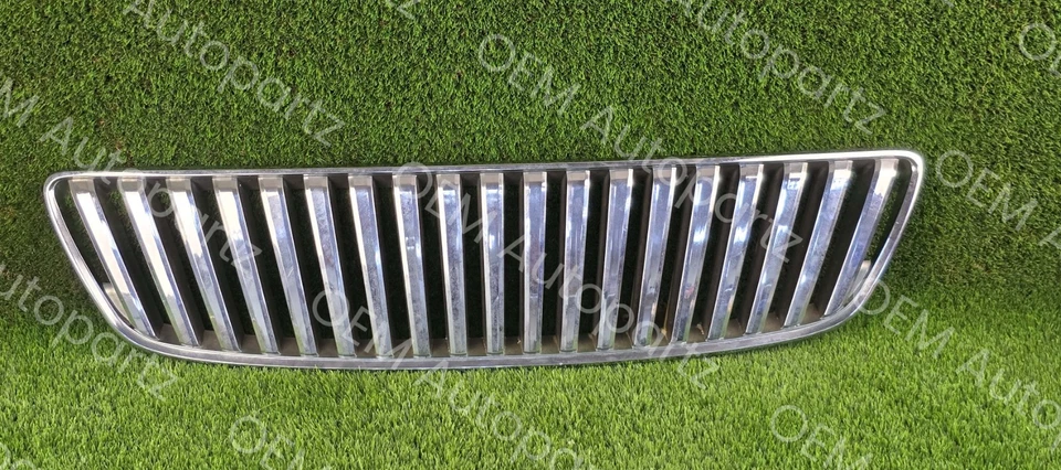 Insignia de parrilla delantera Lexus GS300 GS430 GS400 Toyota Aristo menos rara OEM JDM usada Foto 2 de 4