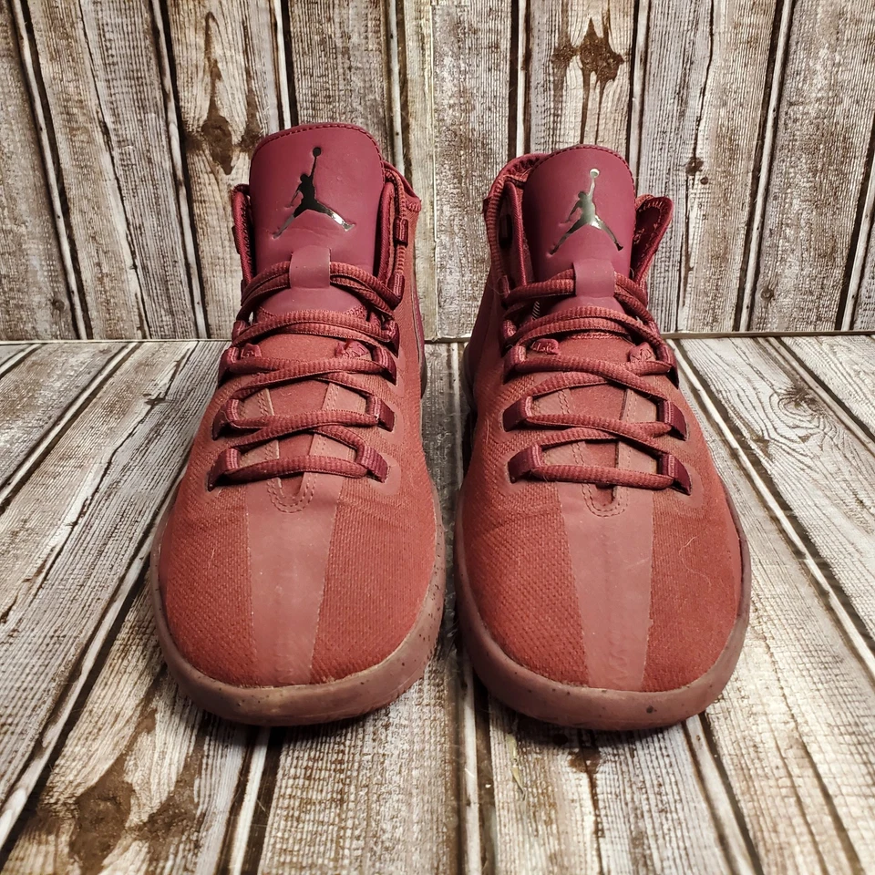 Hombre Jordan Reveal Noche Granate Talla 9.5 835064-600 Foto 4 de 4