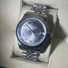 Rolex Datejust 41mm Gray/Green Roman Dial Fluted Bezel Jubilee Date w/ Box