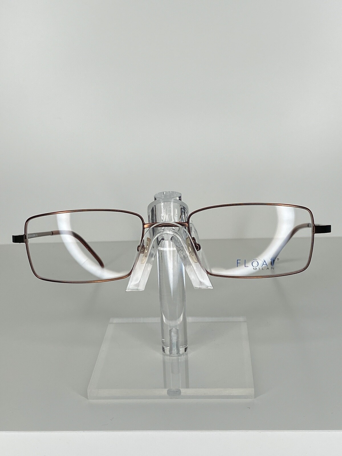 AUTÉNTICAS GAFAS FLOTANTES MODELO FLT 2906F COL. CAFÉ